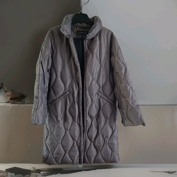 Donatella Women's Down Puffer Coat Size M Brown Bronze Full Zip Pockets Quilted - Picture 3 of 14